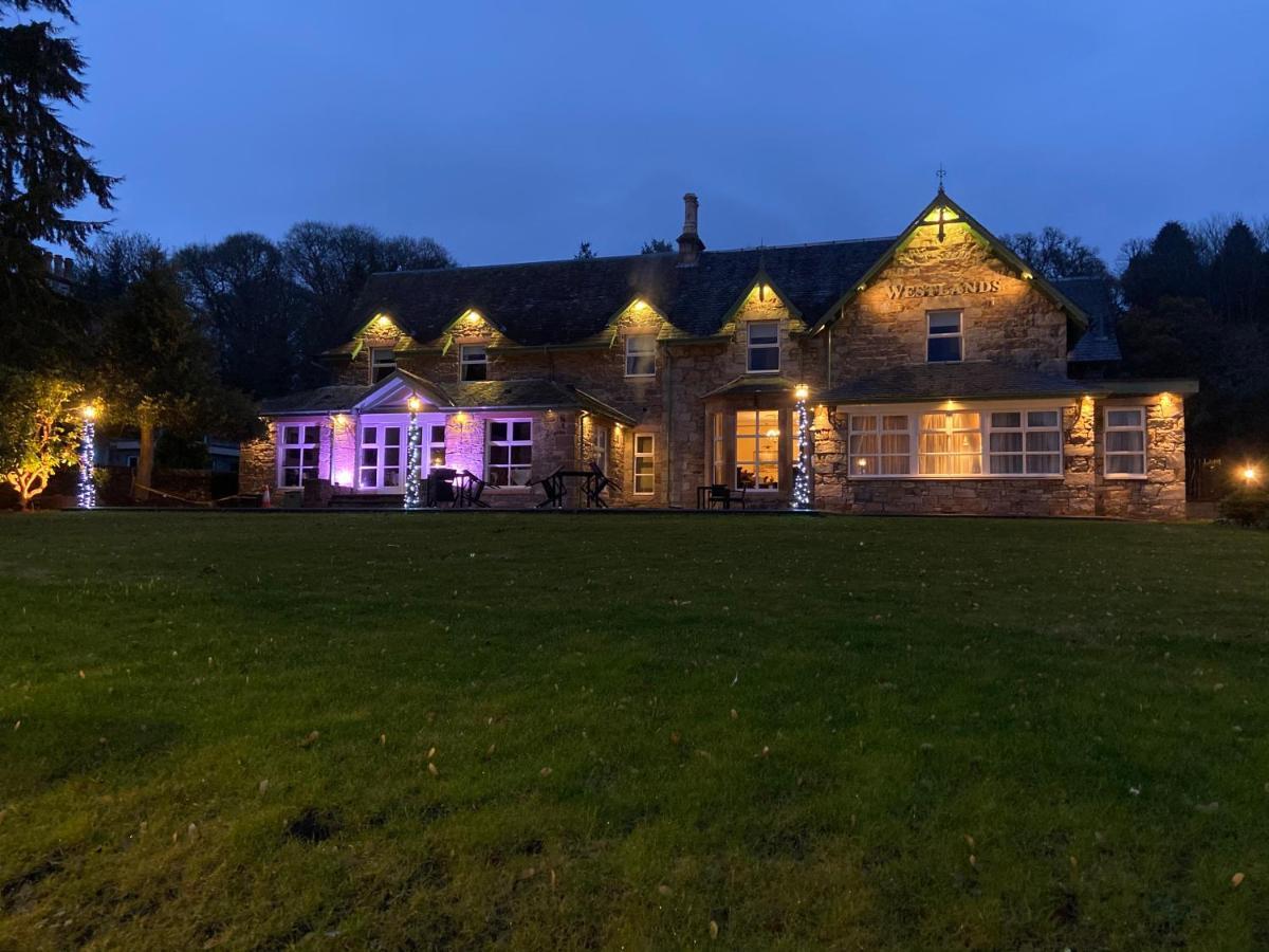 Westlands Of Pitlochry Bed & Breakfast Exterior photo